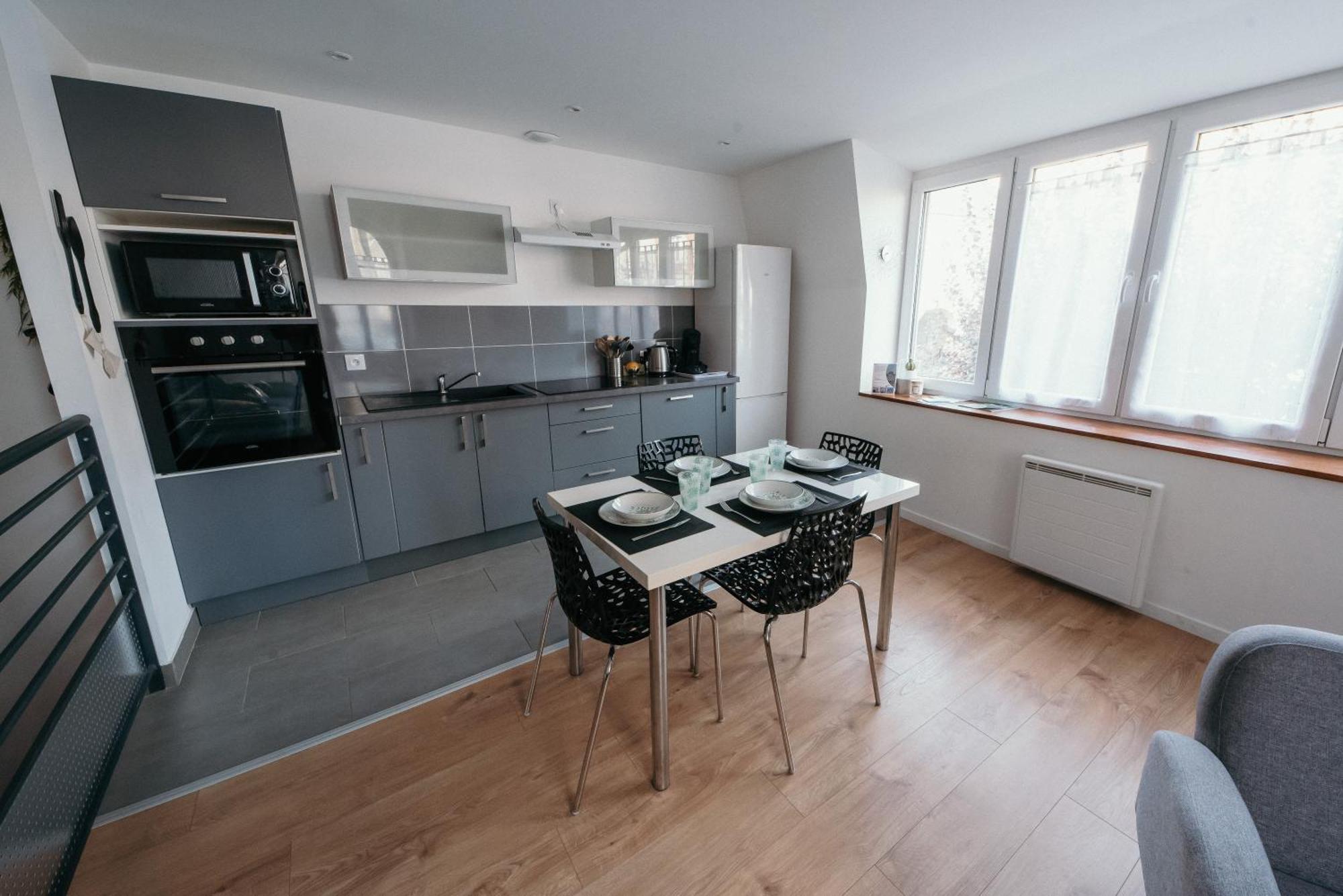 Appartement De Thomas Charleville-Mézières Exteriér fotografie
